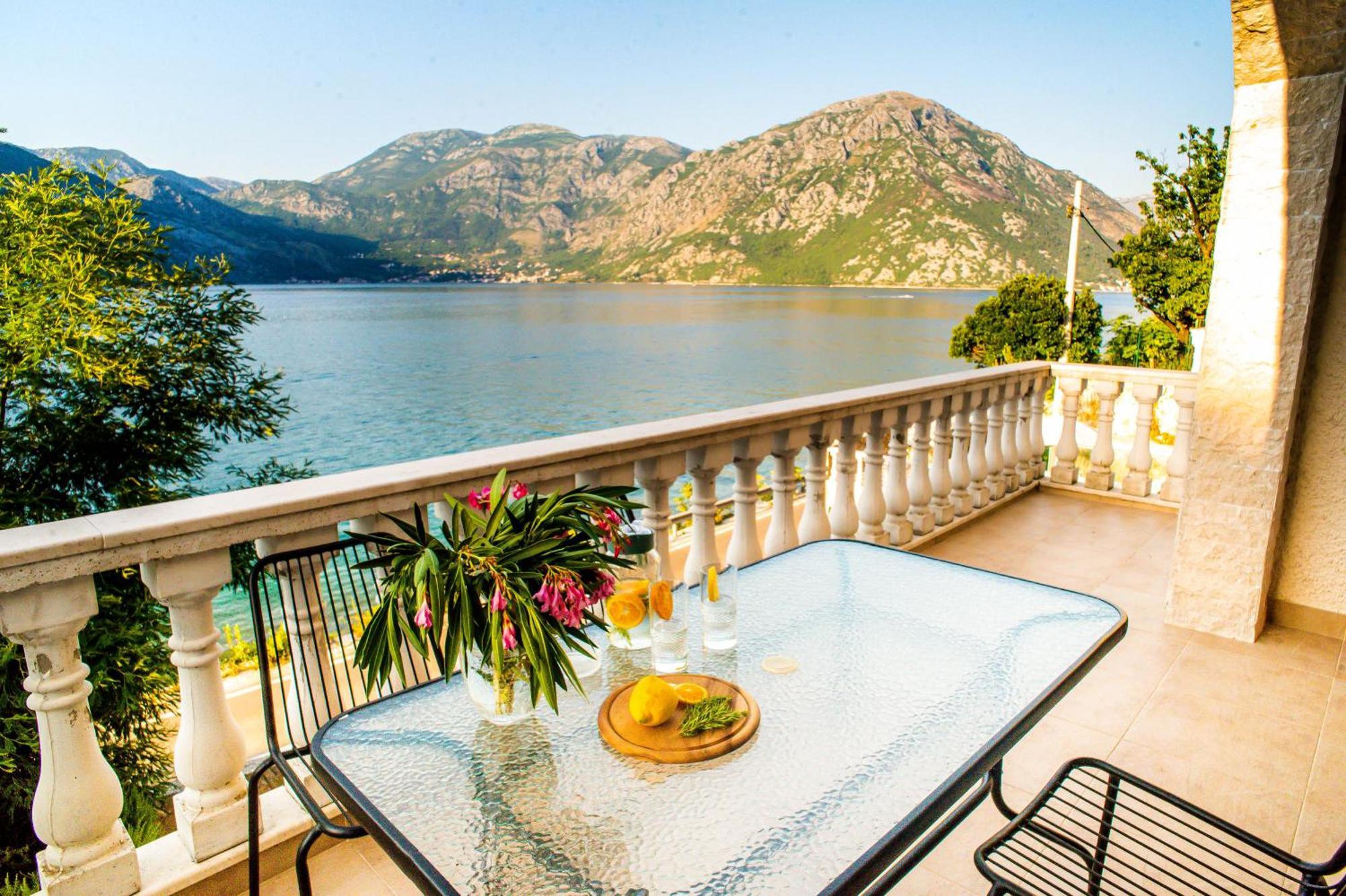 Villa Chantal Kotor Exterior foto
