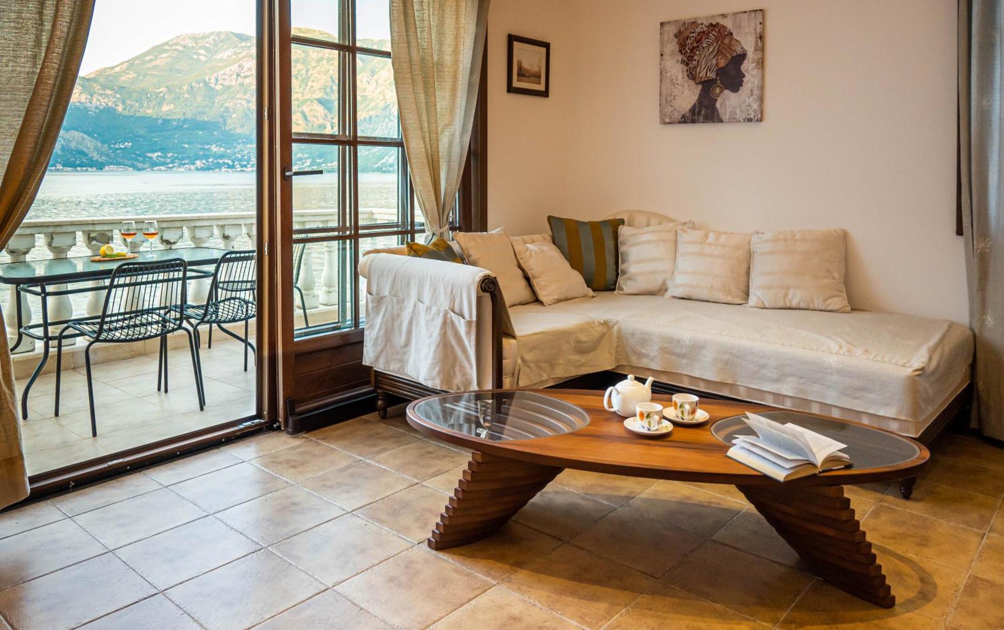 Villa Chantal Kotor Exterior foto